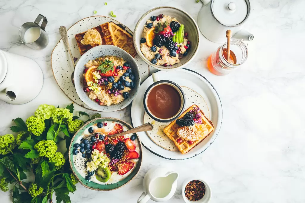 Gdzie zjeść najlepszy brunch w Warszawie? Przewodnik po topowych lokalach 